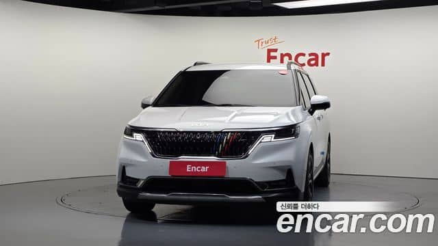 Kia Carnival IV