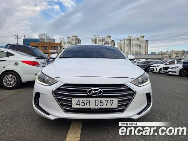 Hyundai Avante VI