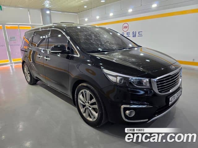 Kia Carnival III