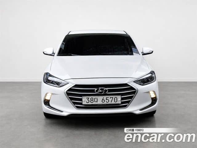 Hyundai Avante VI