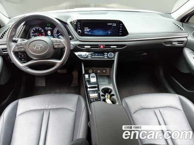 Hyundai Sonata VIII DN8