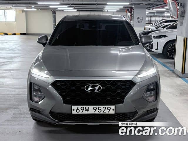 Hyundai Santa Fe IV