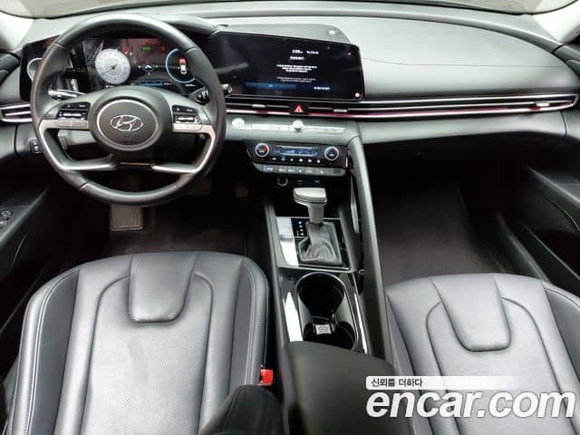 Hyundai Avante VII
