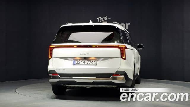 Kia Carnival IV Рестайлинг