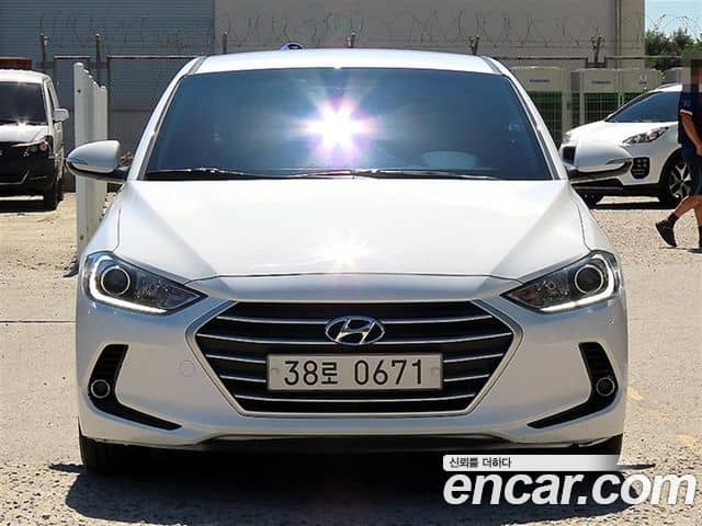 Hyundai Avante VI