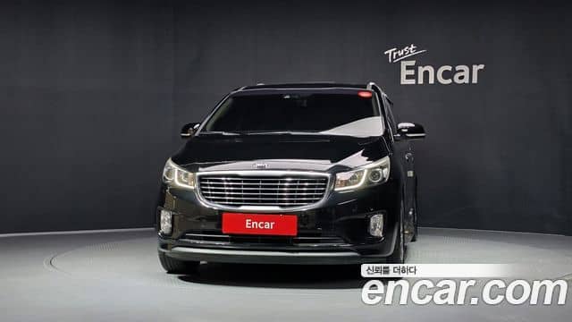 Kia Carnival III