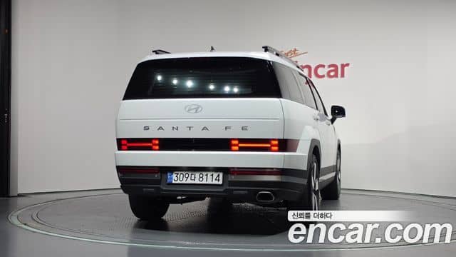 Hyundai Santa Fe V