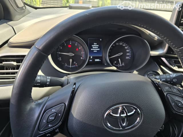 Toyota C-HR I Рестайлинг 1.2 CVT 4WD