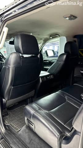Toyota Tundra II Рестайлинг Double Cab 5.7 AT 4WD