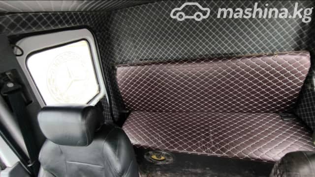 Mercedes-Benz Бортовой (4х2)
