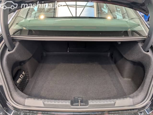 Audi A3 IV (8Y) 35 TDI 2.0d AMT