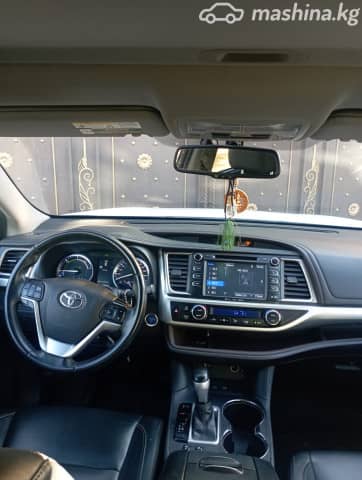 Toyota Highlander III (U50) 3.5hyb CVT 4WD
