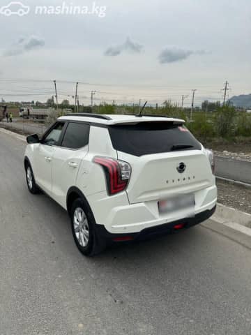 SsangYong Tivoli I Рестайлинг 1.5 AT