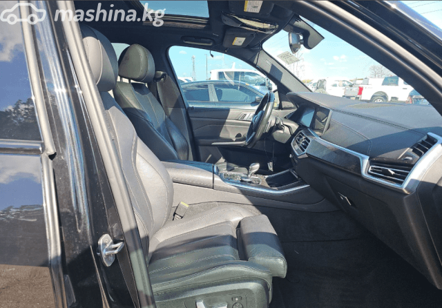 BMW X5 IV (G05/G18) 40i 3.0 AT 4WD