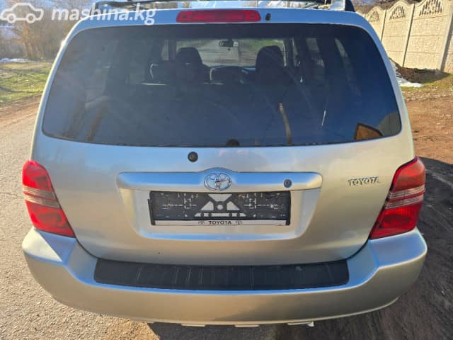 Toyota Highlander I (U20) Рестайлинг 2.4 AT 4WD
