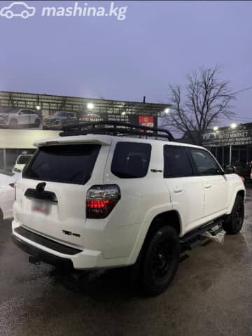 Toyota 4Runner V Рестайлинг 4.0 AT 4WD