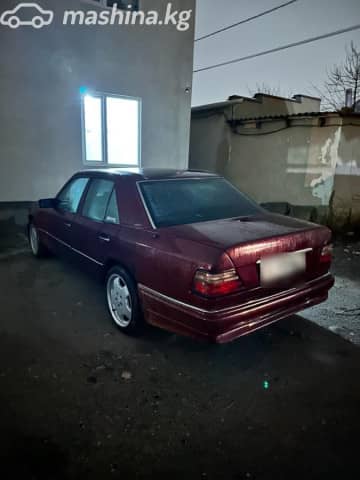 Mercedes-Benz E-Класс I (W124) 220 2.2 MT