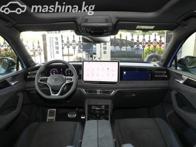 Volkswagen Tiguan III (China Market) 2.0 AMT