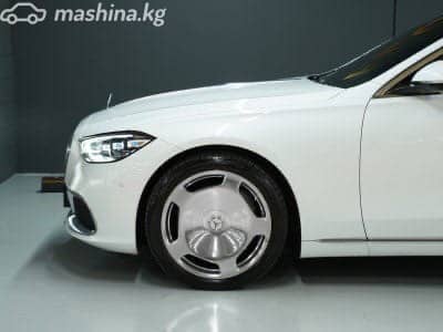 Mercedes-Benz Maybach S-Класс II (Z223) 580 4.0 AT 4WD