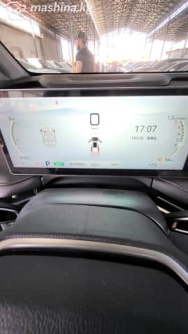Maxus MIFA 9 90 kWh Electro AT