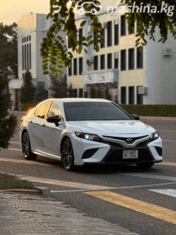 Toyota Camry VIII (XV70) 2.5 AT