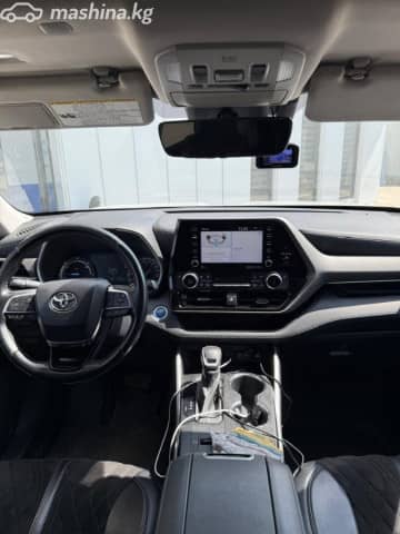Toyota Highlander IV (U70) 2.5hyb AT 4WD