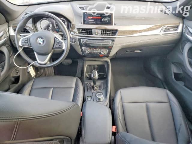 BMW X1 II (F48) Рестайлинг 28i xDrive 2.0 AT 4WD