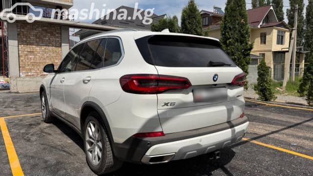 BMW X5 IV (G05/G18) 40i 3.0 AT 4WD