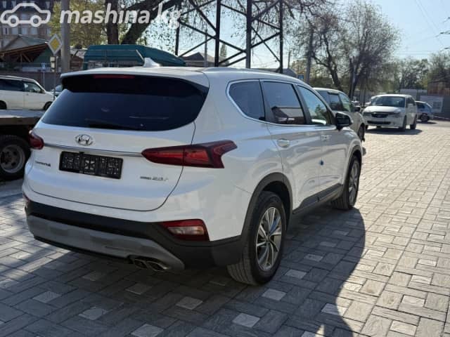 Hyundai Santa Fe IV 2.0d AT 4WD