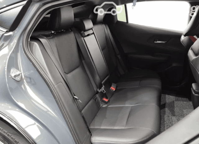Toyota Prius V (XW60) PHV 2.0hyb AT
