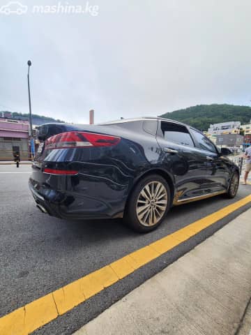 Kia K5 II 2.0 AT