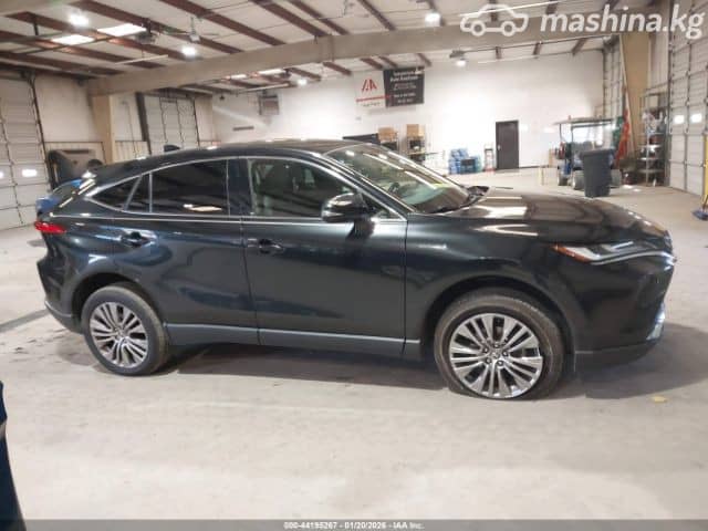 Toyota Venza II 2.5hyb CVT 4WD