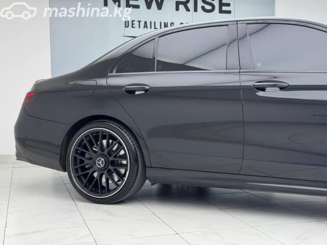 Mercedes-Benz E-Класс AMG V (W213) 43 AMG 3.0 AT 4WD