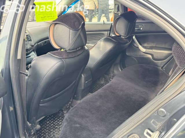 Honda Accord VII 2.4 AT