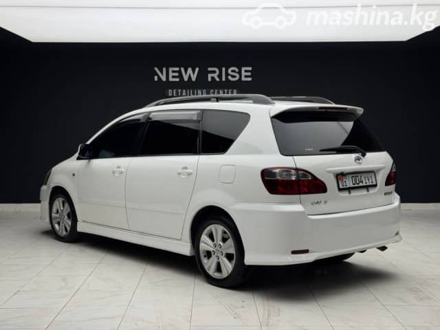 Toyota Ipsum II (M20) Рестайлинг 2.4 AT 4WD