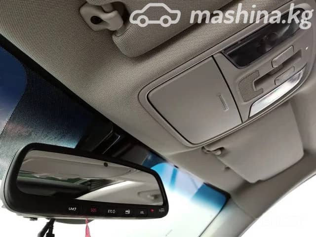 Kia K5 II 2.0 AT