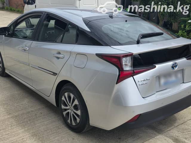 Toyota Prius IV Рестайлинг (XW50) 1.8hyb AT