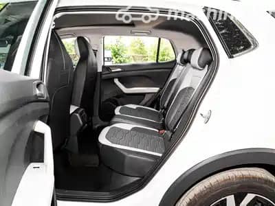 Volkswagen Tharu I Рестайлинг 300 TSI 1.5 AMT