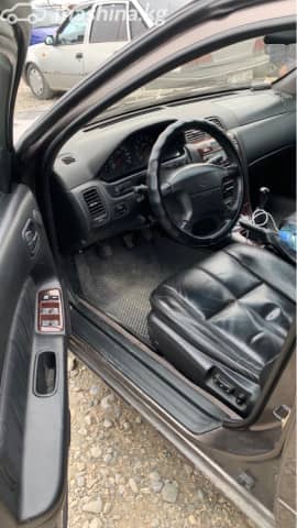 Nissan Maxima IV (A32) 2.0 MT