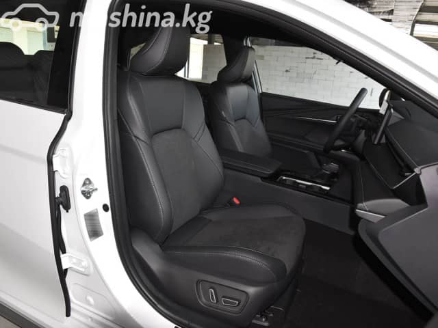 Toyota Camry IX (XV80) China Market 2.0hyb CVT