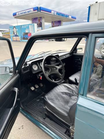 ВАЗ (Lada) 2107 21074-30 1.6 MT