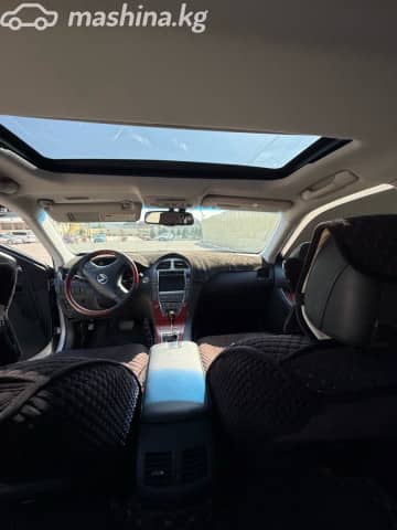 Lexus ES V
