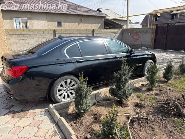 BMW 7 серии V (F01/F02/F04) 750Li xDrive 4.4 AT 4WD