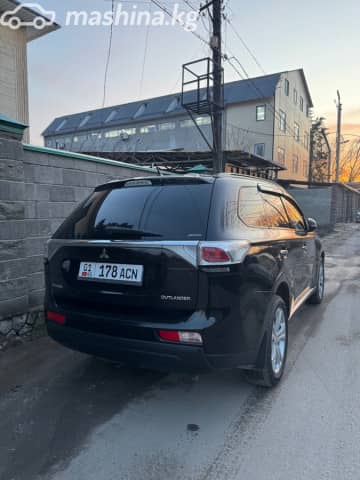 Mitsubishi Outlander III 2.4 CVT 4WD