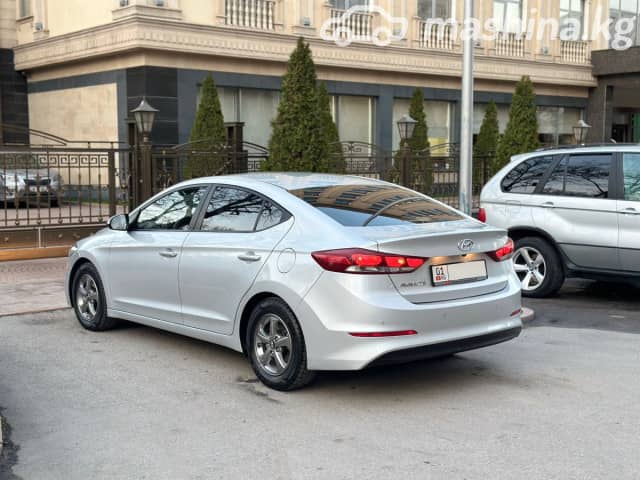 Hyundai Avante VI 1.6 AT