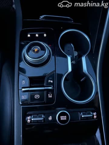 Kia K5 III 1.6 AT