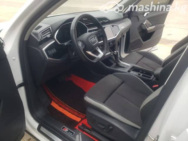Audi Q3 II (F3) 35 TFSI 1.4 AMT
