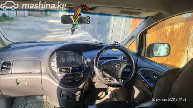 Toyota Estima II Рестайлинг 2.4 AT 4WD
