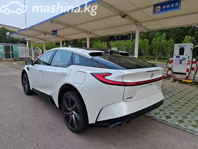 Toyota bZ5 Electro AT