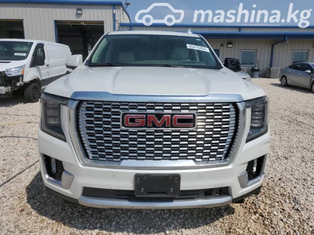 GMC Yukon V 6.2 AT 4WD